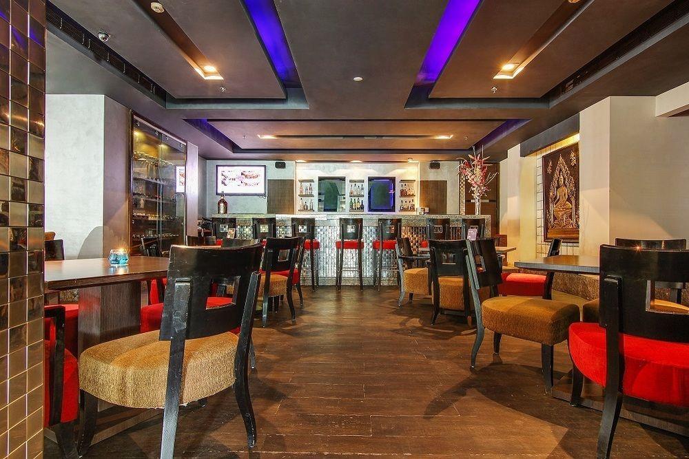 Vibe By The Lalit Traveller Hotell Faridabad Exteriör bild